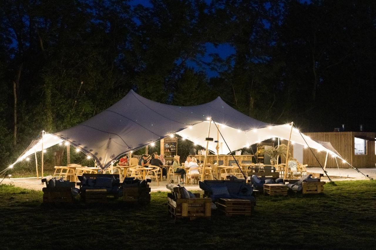 Mas De Capelou Bed and Breakfast Αβινιόν Εξωτερικό φωτογραφία