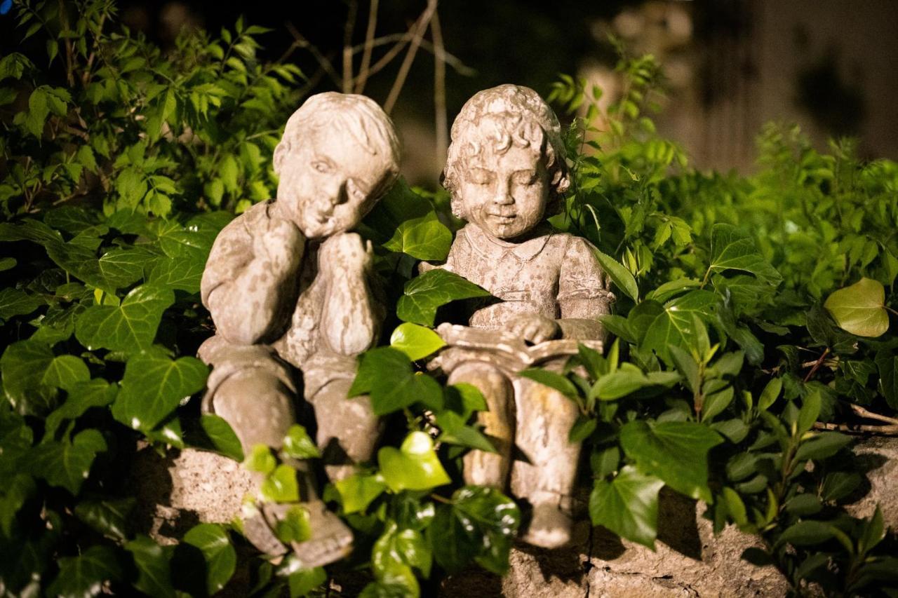 Mas De Capelou Bed and Breakfast Αβινιόν Εξωτερικό φωτογραφία