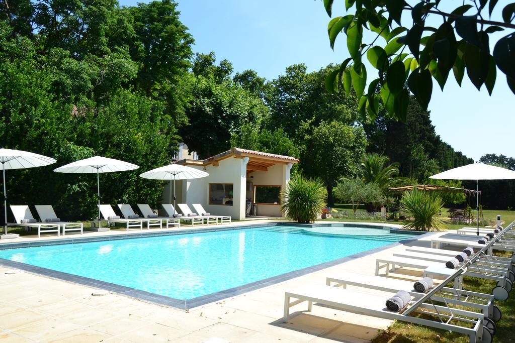 Mas De Capelou Bed and Breakfast Αβινιόν Εξωτερικό φωτογραφία